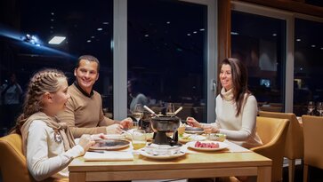 Ski Lounge VIP Fondue